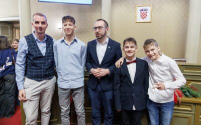 Projekt taktilne slikovnice „Mucko otkriva svijet“